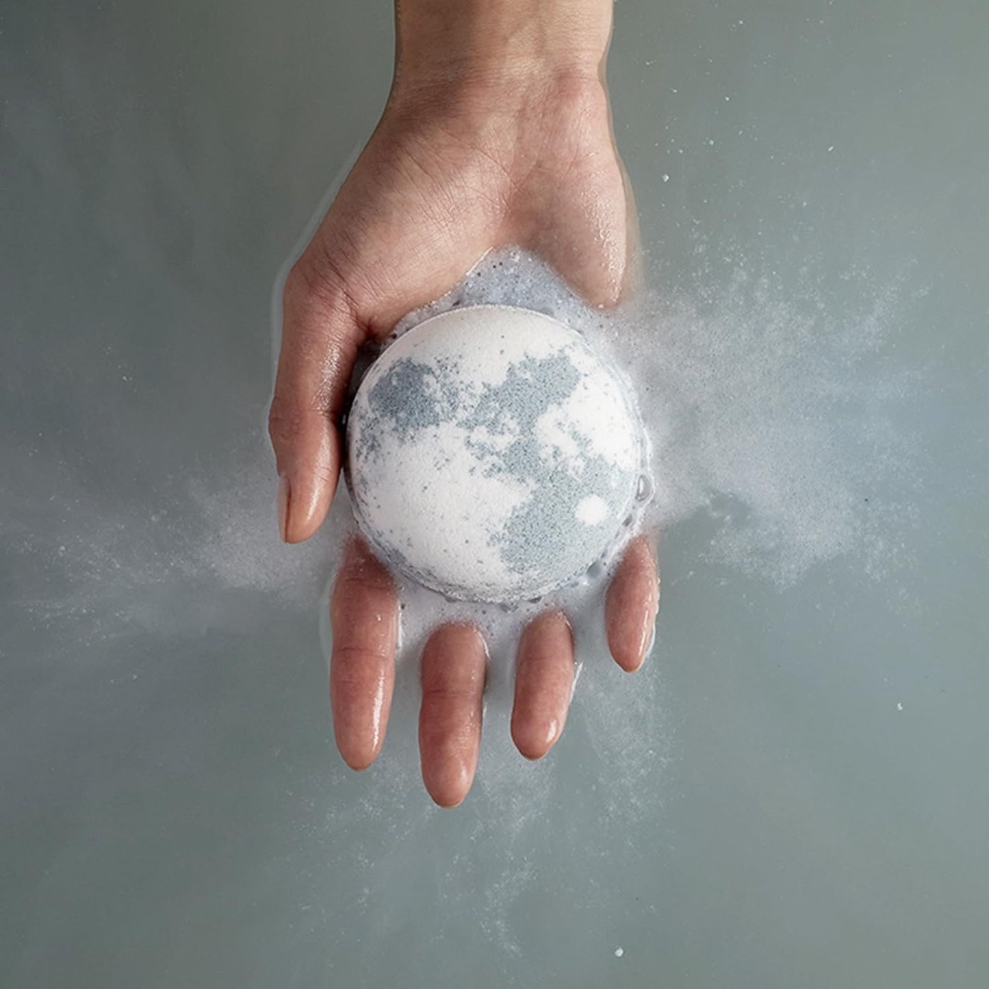 Sprig by Kohler Tea Tree + Rosemary Bath Bomb, Hypoallergenic, Made with Natural Botanicals & Premium Skincare Ingredients (Shea Butter, Coconut Oil…