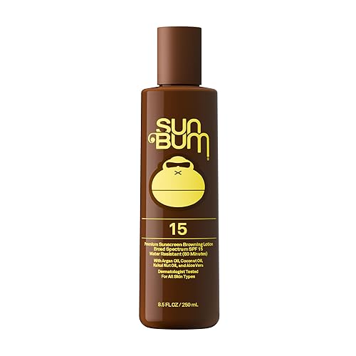 Sun Bum SPF 15 Browning Body Lotion - Water-Resistant Broad Spectrum Moisturizing Tanning Lotion with Vitamin E - Hawaii 104 Act Compliant (Made