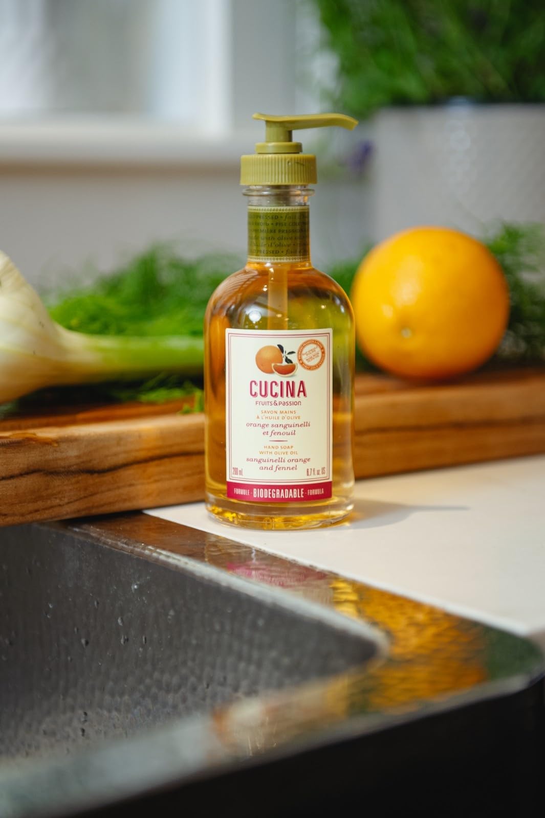 Cucina Fruits & Passion Kitchen Hand Soap, Sanguinelli Orange & Fennel, Natural Liquid Soap with Cold-Pressed Olive Oil, Moisturizing Formula in