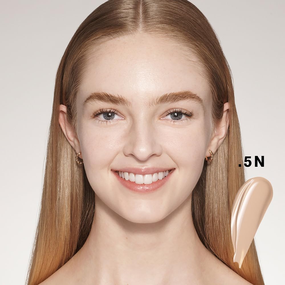 Estée Lauder Futurist Soft Touch Brightening Skincealer Concealer with Vitamin C, 0.5N
