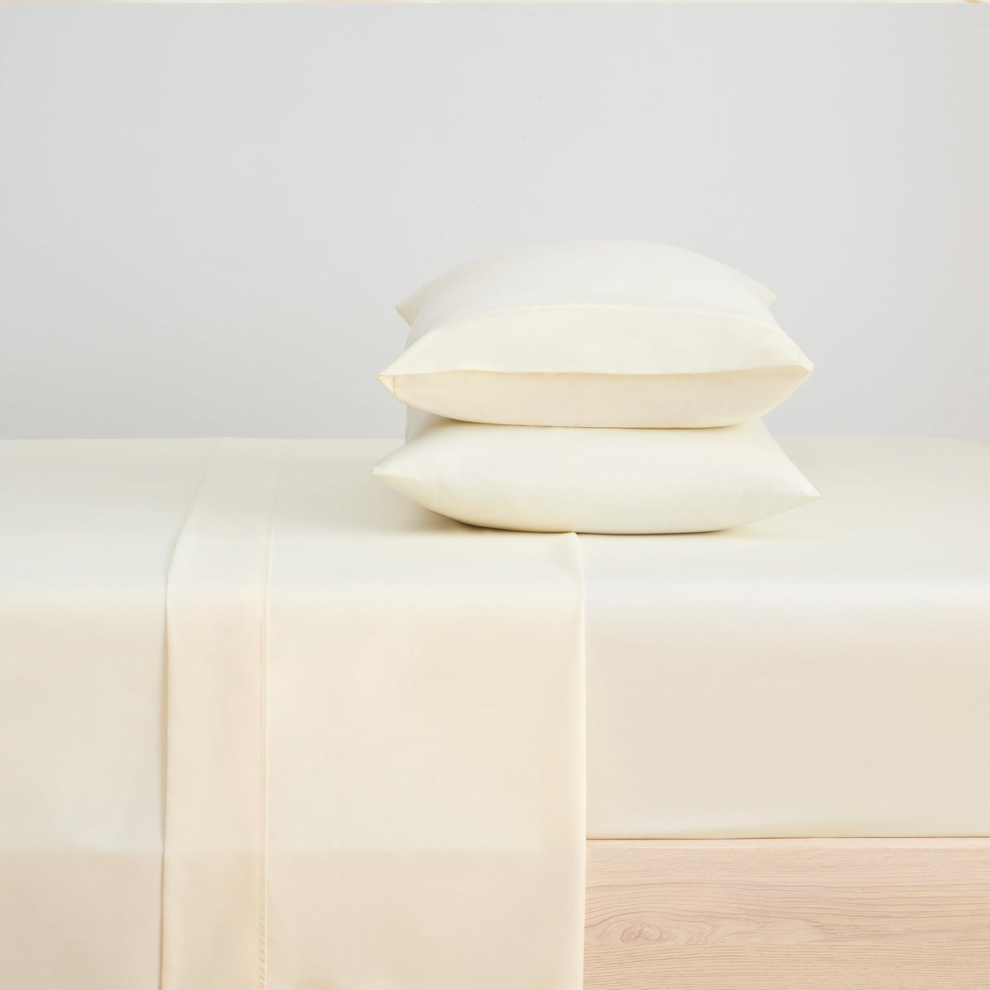 Arkwright Bulk Twin Flat Sheets - Pack of 6 - Soft Brushed Microfiber Hypoallergenic Top Sheet only with Wrinkle Resistant, Bedding Essentials for