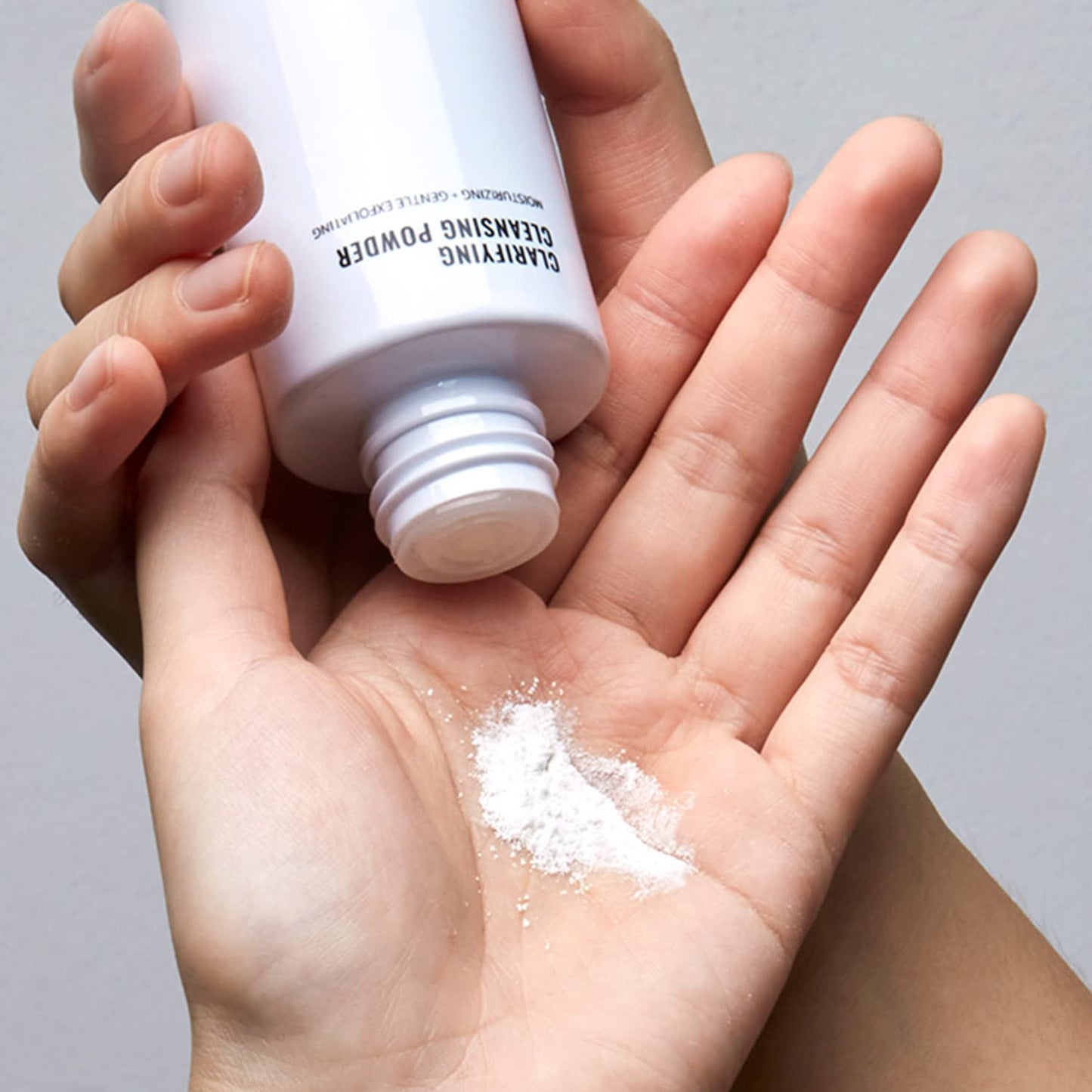 JUNO & Co. Cleansing Powder, Exfoliating Face Wash, 10-Ingredient Powder-to-Foam Cleanser with Hyaluronic Acid, Rice Extract, and Papain Enzyme, No