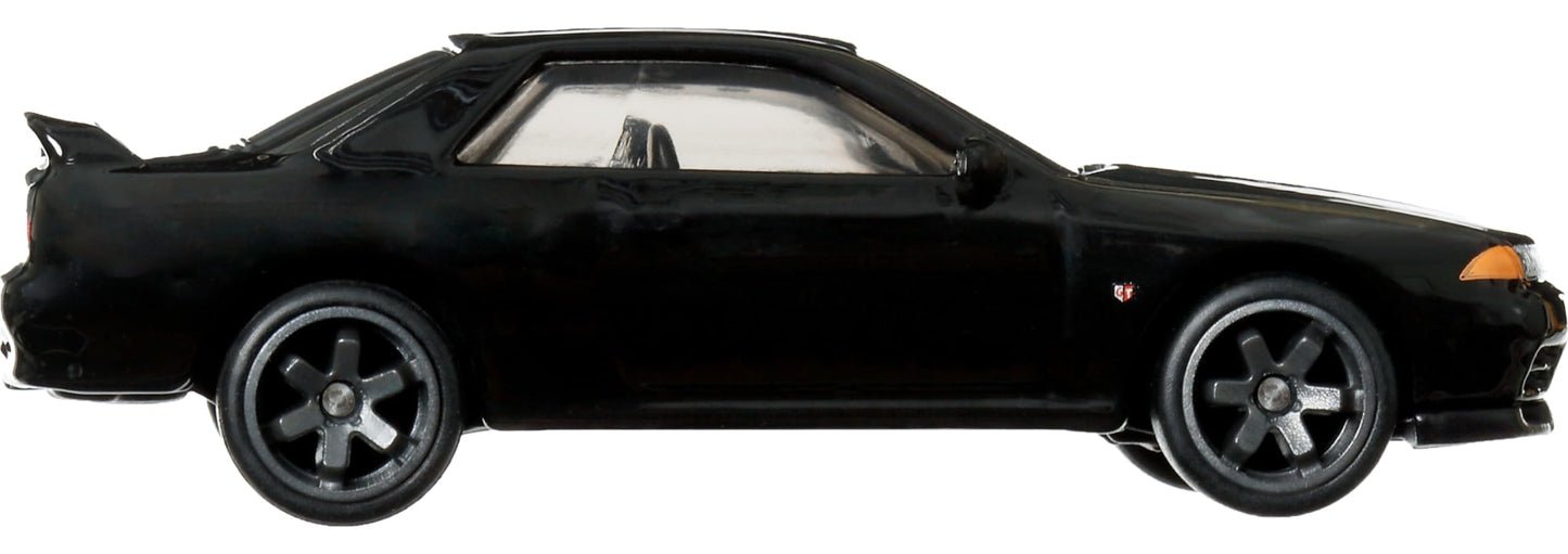 Hot Wheels Cars, Premium Fast & Furious 1:64 Scale Die-Cast Nissan Skyline GT-R for Collectors Inspired by Fast Movie Franchise