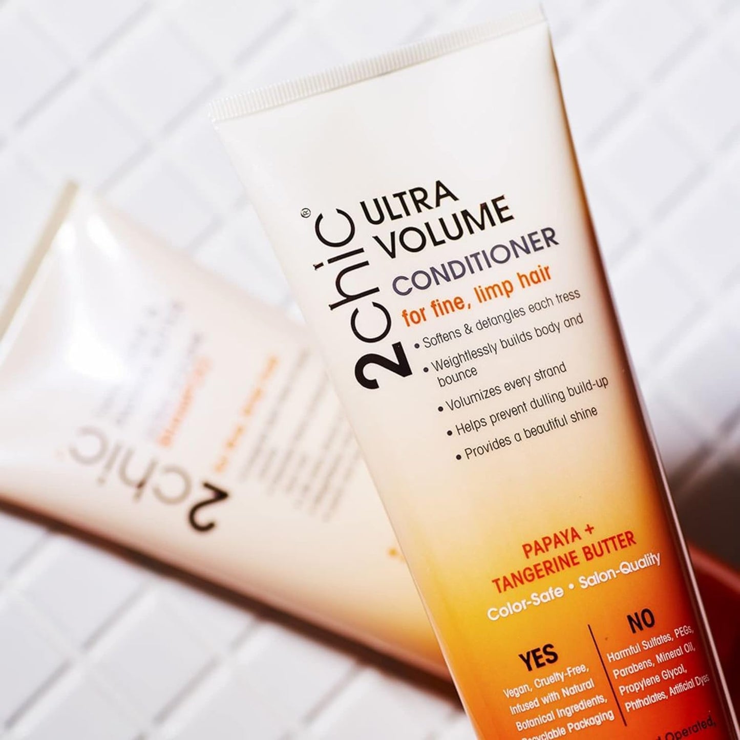 GIOVANNI 2chic Ultra-Volume Conditioner - Daily Volumizing Formula with Papaya & Tangerine Butter, Promotes Weightless Control for Fine Limp Thin