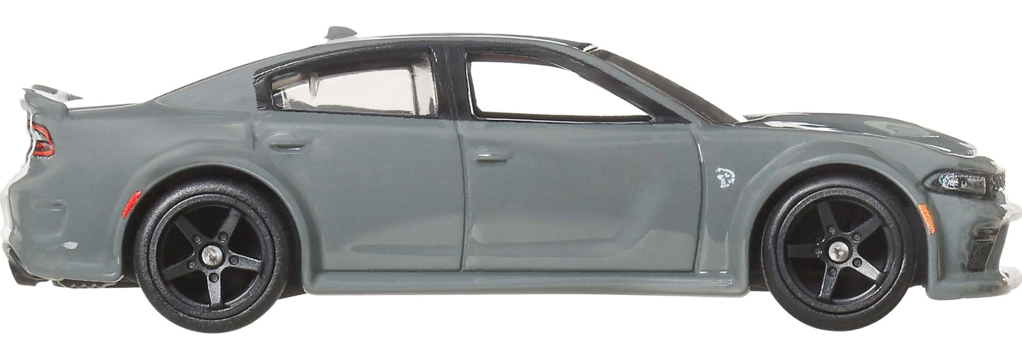 Hot Wheels Cars, Premium Fast & Furious 1:64 Scale Die-Cast Car for Collectors Inspired by Fast & Furious Movie Franchise