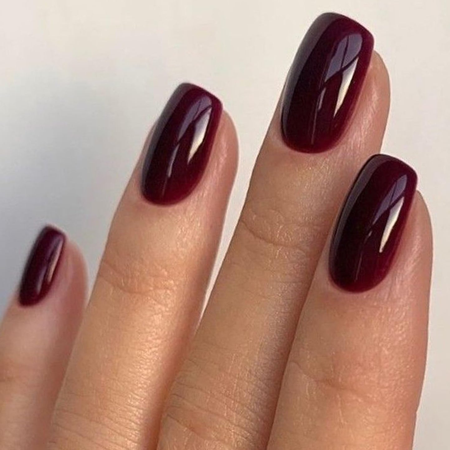 GLAMERMAID Burgundy Press on Nail Medium Square, Dark Red Handmade Jelly Soft Gel Nail Square Fake Nail, Glossy Stick Glue 0n Nail Kit for Women