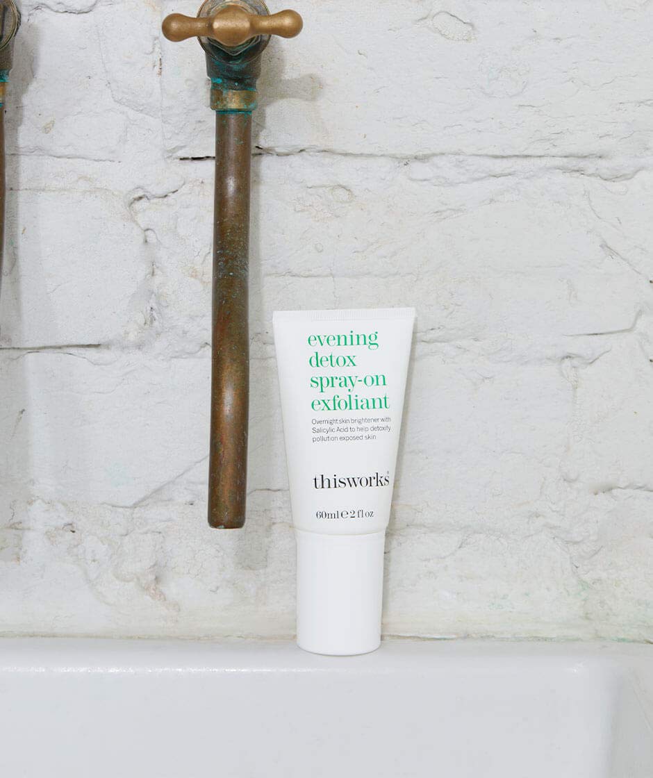 ~thisworks evening detox spray-on exfoliant: Skin Brightener, 60ml | 2 fl oz