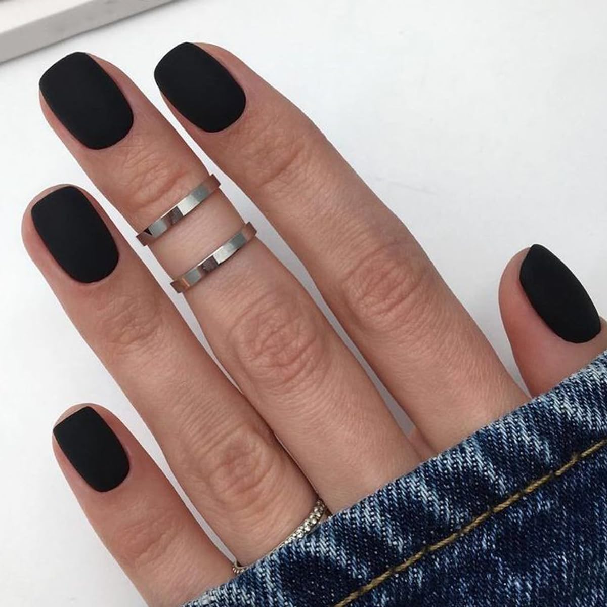 GLAMERMAID Extra Short Press on Nails 24PCS, Black Velvet Fall Gel Glue on Nails, Glossy Round Reusable UV Finish Fake Nails Acrylic False Nails