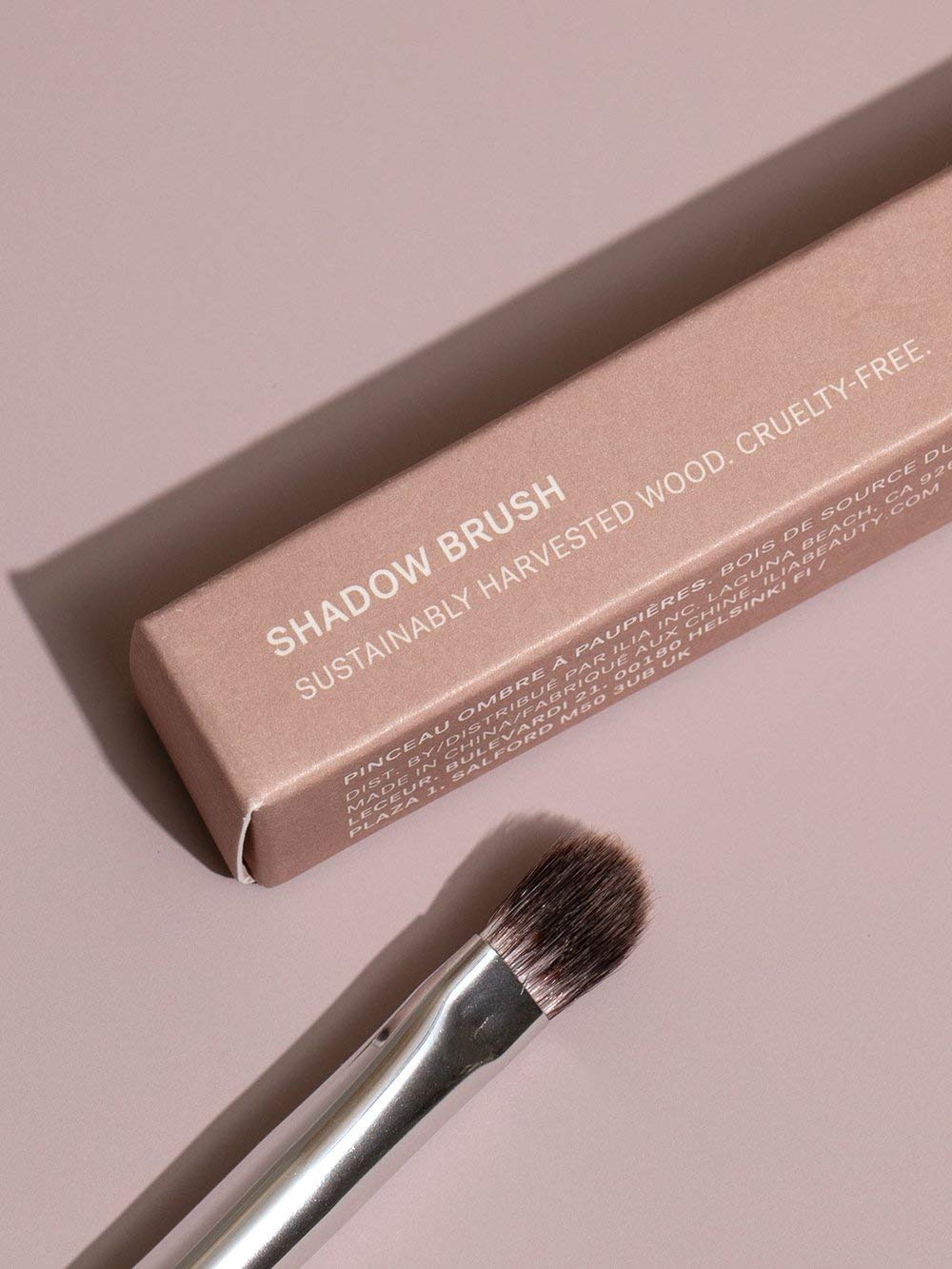 ILIA - Shadow Brush | Flat, Tapered Head Made with FSC Certified Wood, Aluminum, + Soft, Vegan Bristles | Pack, Press, + Sweep Eyeshadow | Expertly