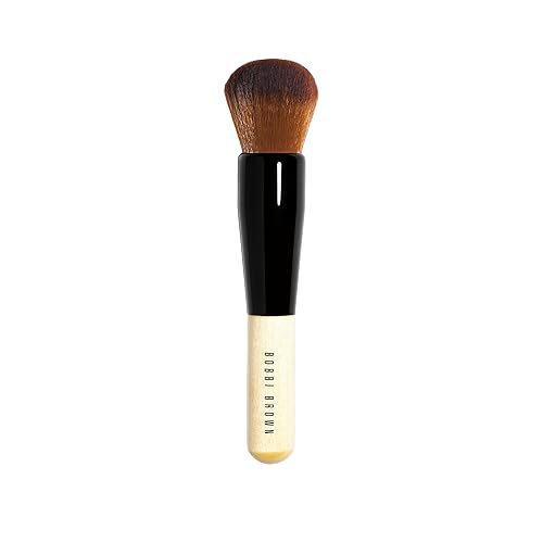 Bobbi Brown Full Coverage Face Brush | Round-Head Makeup Brush for Blending Liquid Foundation