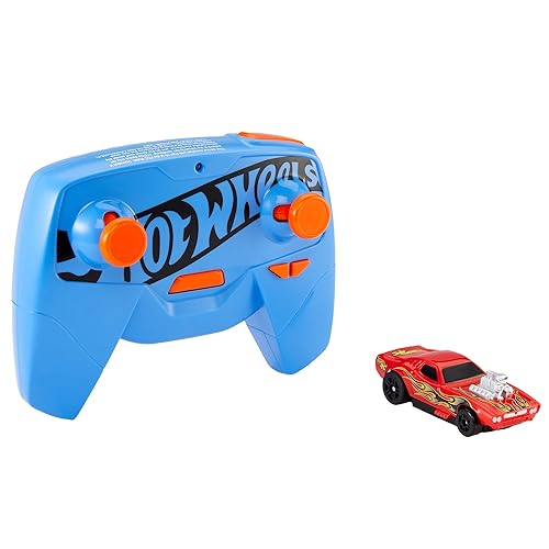 Hot Wheels RC Car, Remote-Control Rodger Dodger in 1:64 Scale, Race On and Off Track, Includes Track Adapter