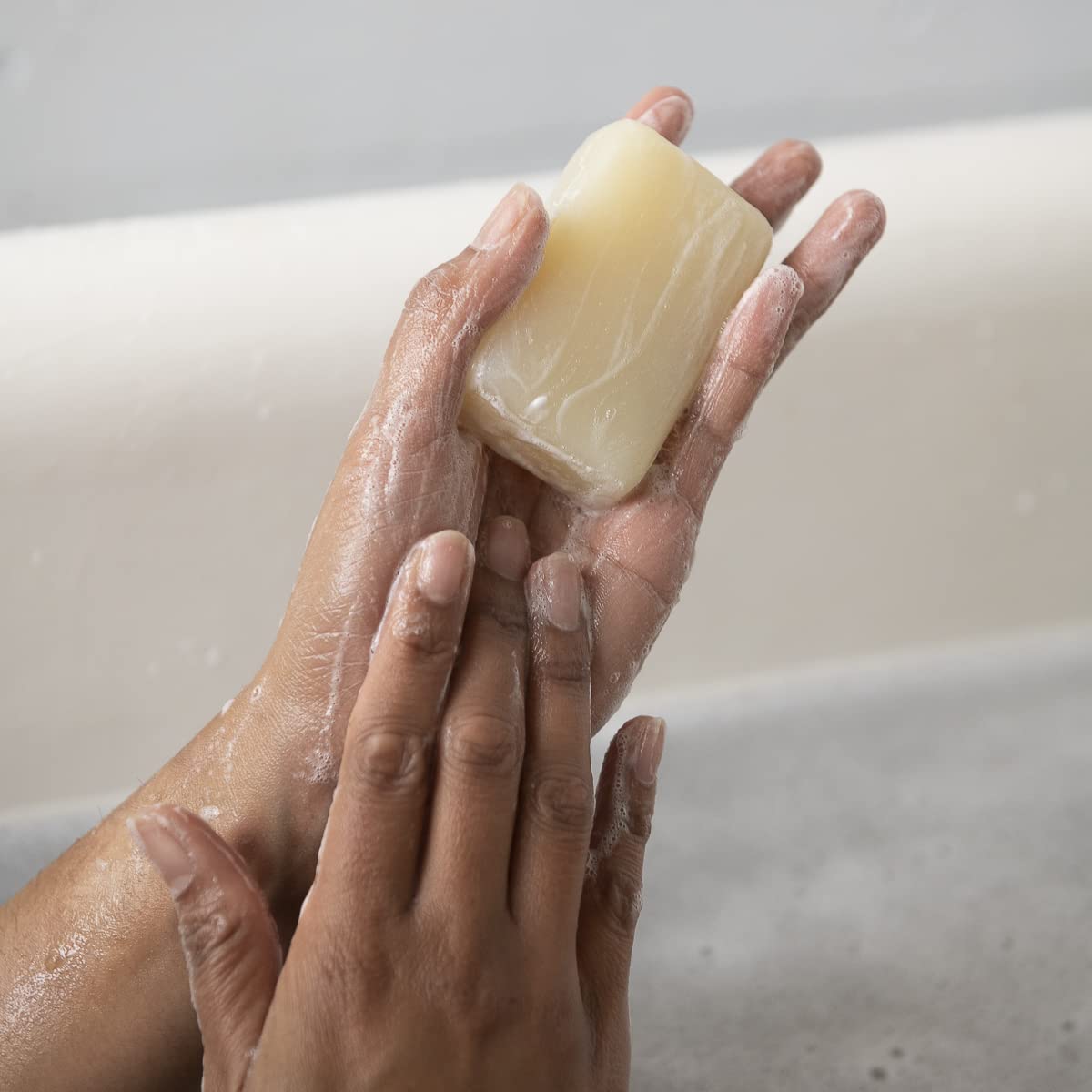 ATTITUDE Body Soap Bar, Natural Origin, Protects and Softens Dry Skin, Coconut & Olive Oils, For Men and Women, EWG Verified & Vegan, Peppermint