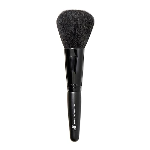 e.l.f. Complexion Brush, Oversized Face Makeup Brush, Creates An Even & Natural Finish, Use With Powder, Blush & Bronzer, Vegan & Cruelty-Free