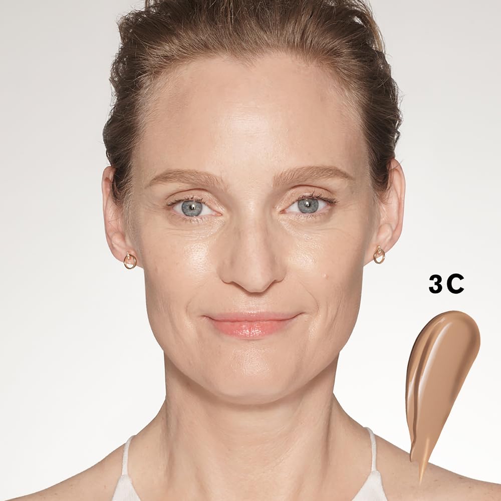 Estée Lauder Futurist Soft Touch Brightening Skincealer Concealer with Vitamin C, 3C
