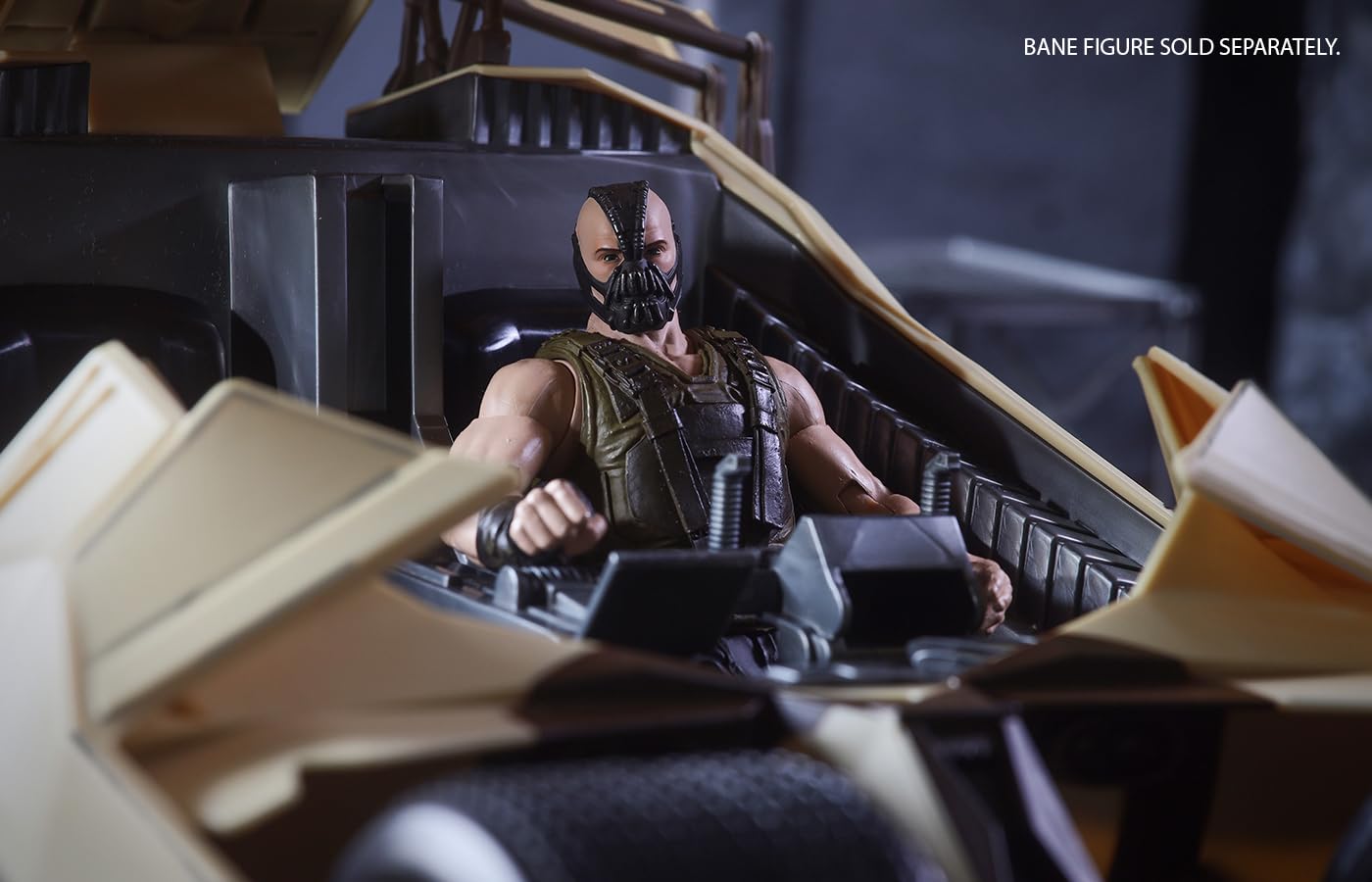 McFarlane Toys - DC Multiverse Camouflage Tumbler (The Dark Knight Rises) Gold Label Vehicle