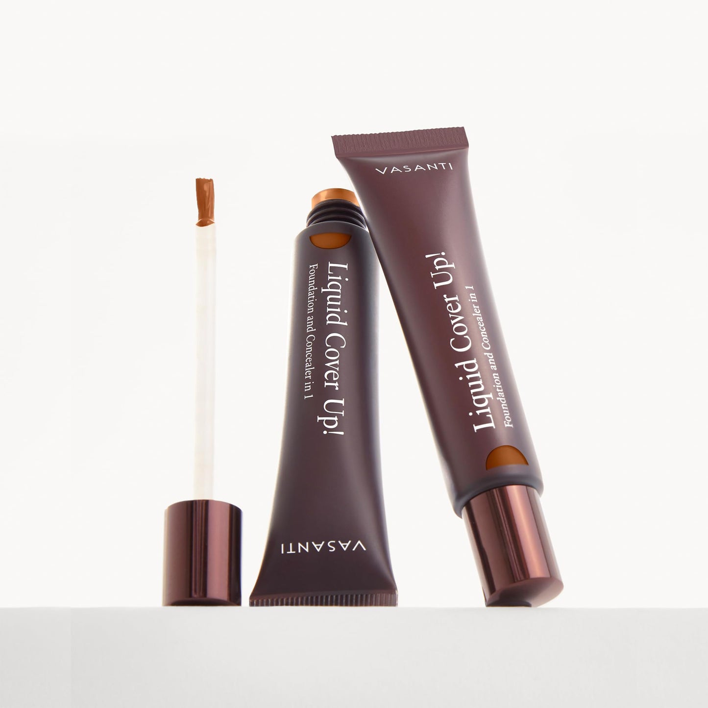 VASANTI Oil-Free Foundation & Concealer in 1 - Liquid Cover-Up (V10) Full Coverage Lightweight Long Lasting Paraben-Free Leaves Skin Glowing