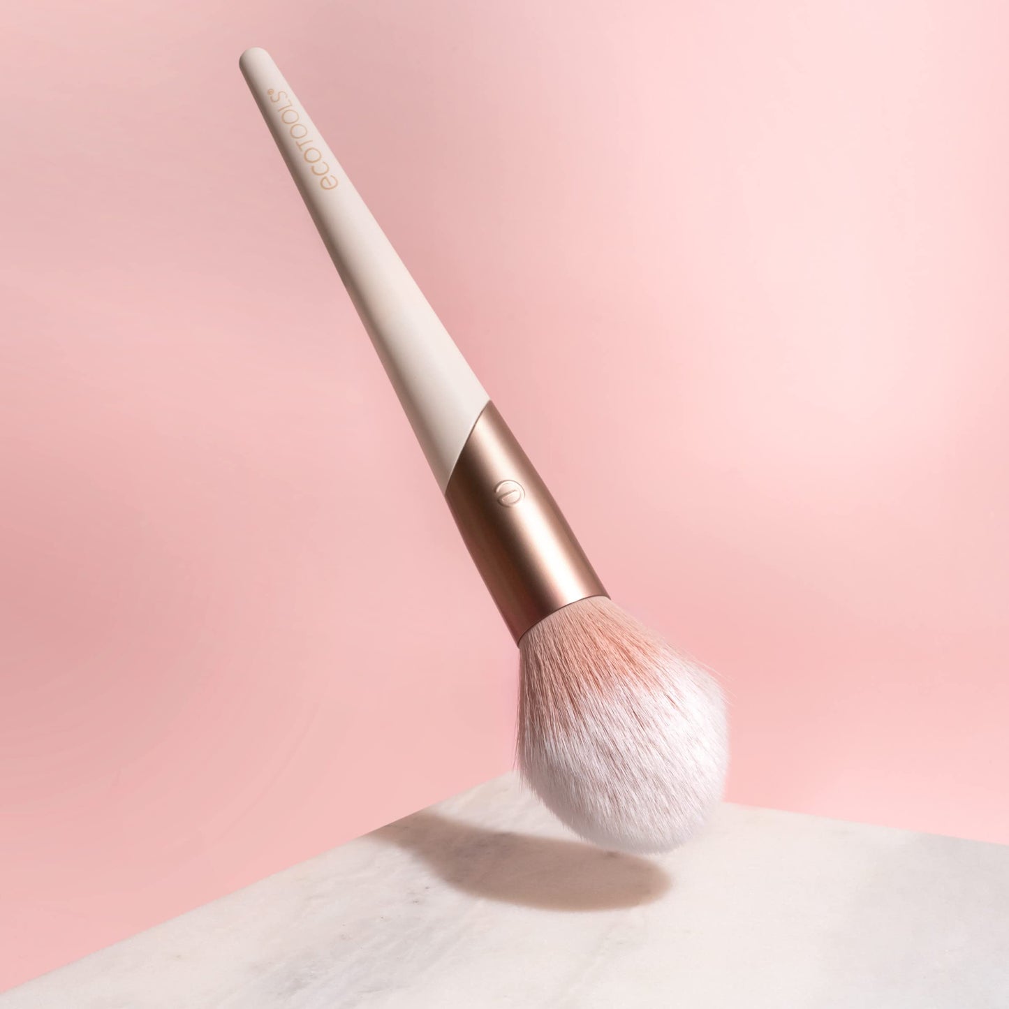 EcoTools Luxe Plush Powder Makeup Brush for Blush & Bronzer, Works Best With Powder Makeup, Luxurious and Glamorous, Eco-Friendly Premium Makeup