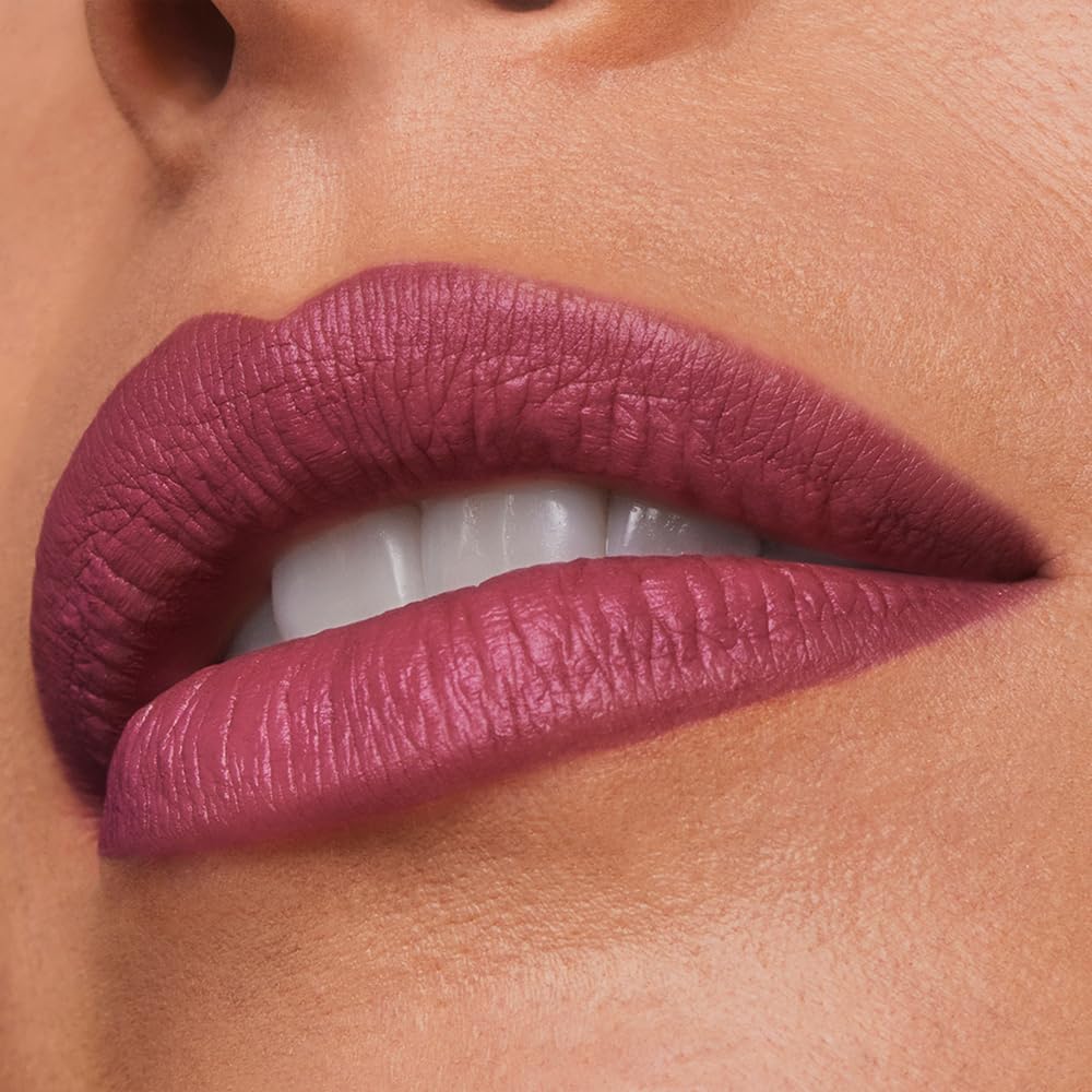 Estée Lauder Pure Color Long-Lasting Matte Lipstick for Women with Matte Finish | Plumping & Nourishing, 0.12 Ounce, 688 Idol