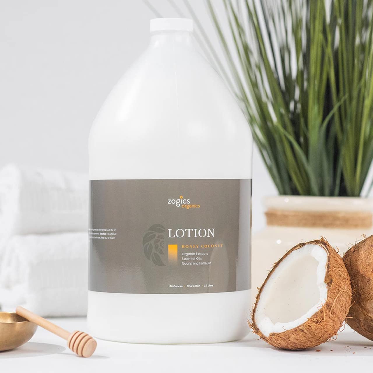 Zogics Organics Body Lotion - Hydrating Body Lotion for Women and Men, Moisturizing Formula Made with Essential Oils, Great for Refillable Lotion