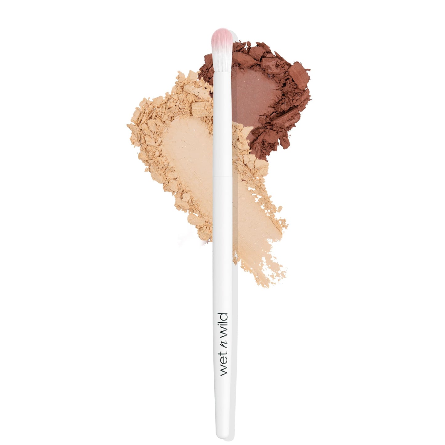 wet n wild Crease Brush,Expert Precision Eyeshadow Application, Firm Flat Bristles, Ergonomic Handle for Comfortable Precision Control, Cruelty-Free