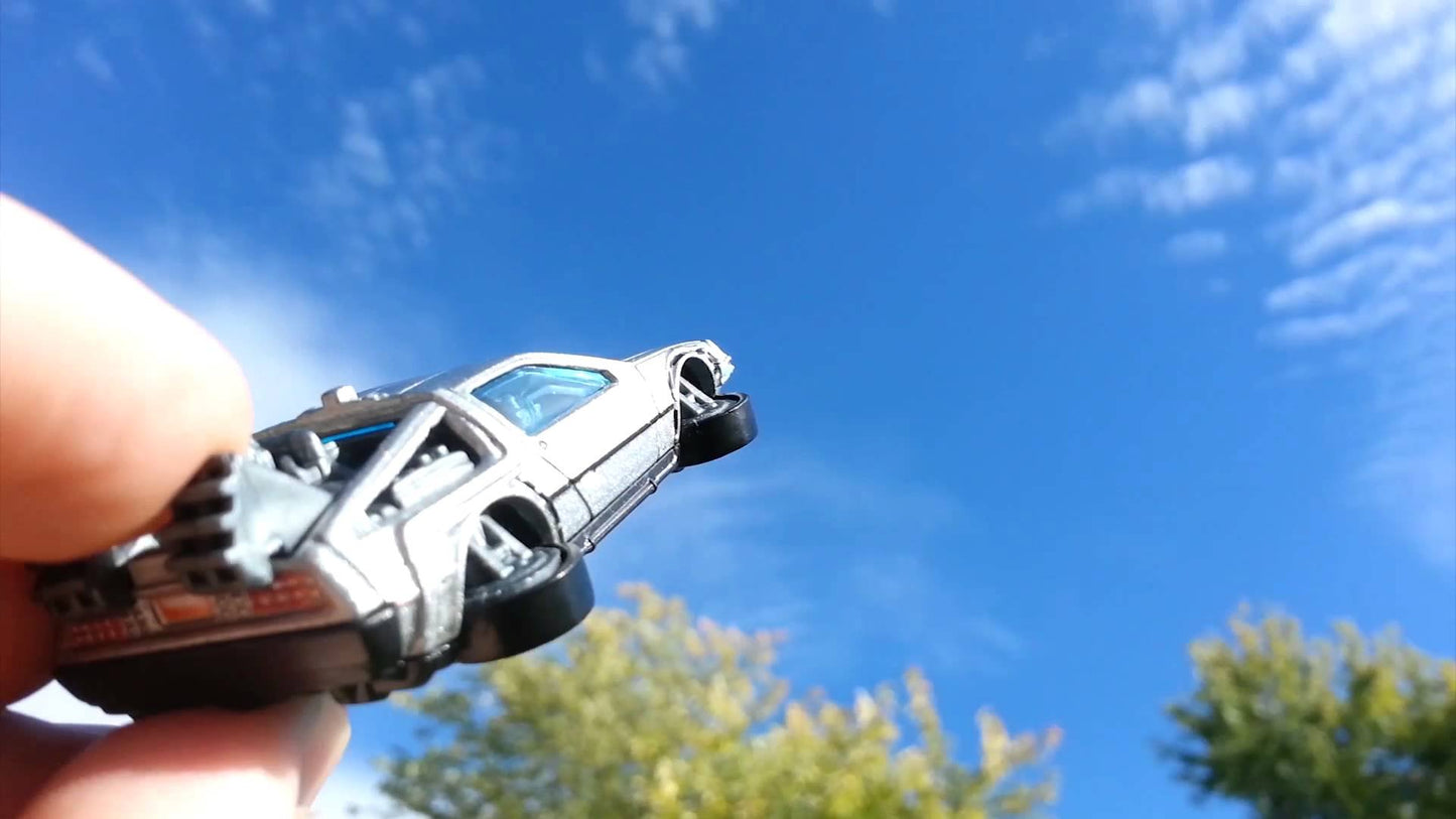 Hot Wheels, 2016 HW Screen Time, Back to the Future Time Machine - Hover Mode Die-Cast Vehicle #221/250