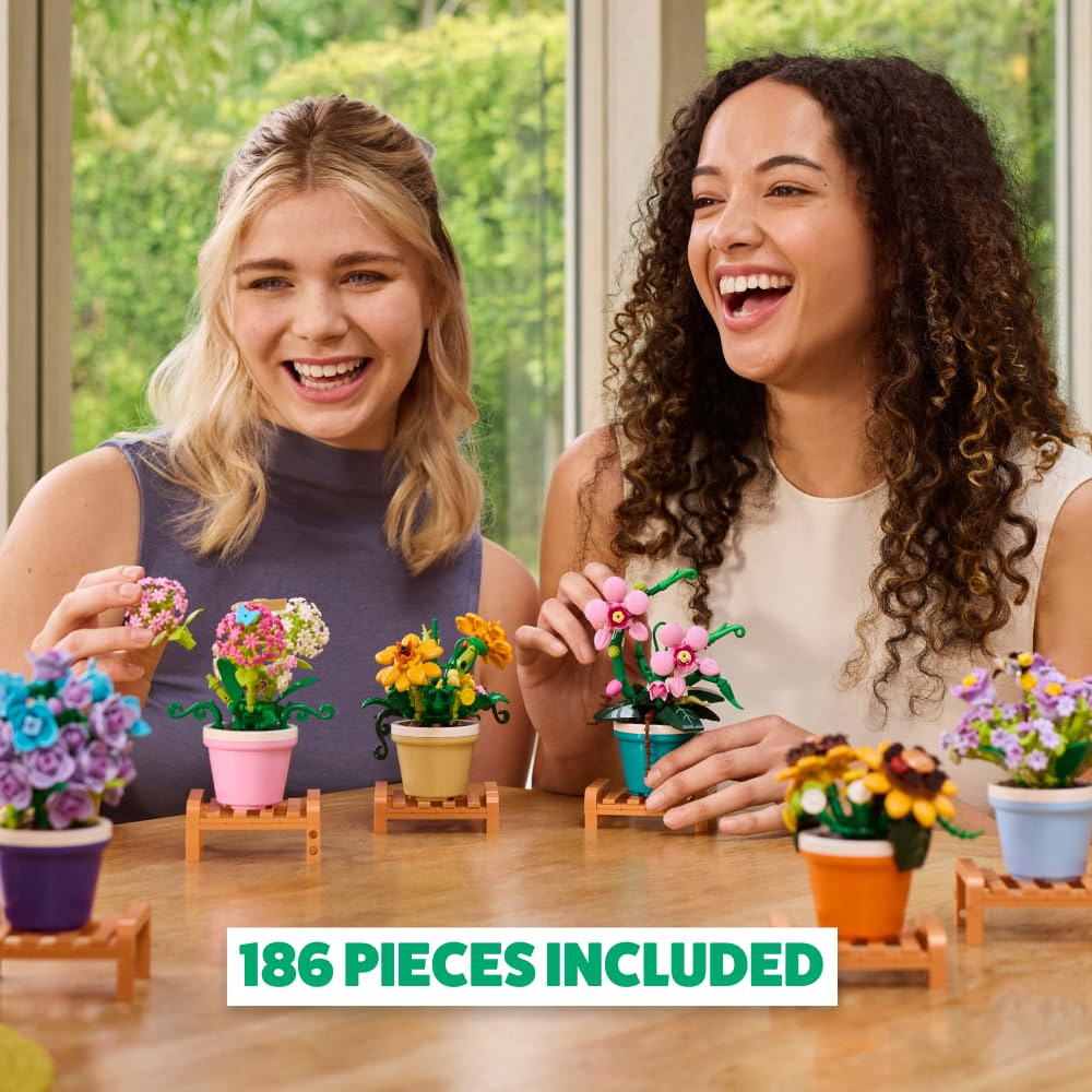 MAX Premium Garden Pot Plants Building Bricks Collection (up to 233 Pieces, 6 to Collect). (Campanula, 1 Capsule)