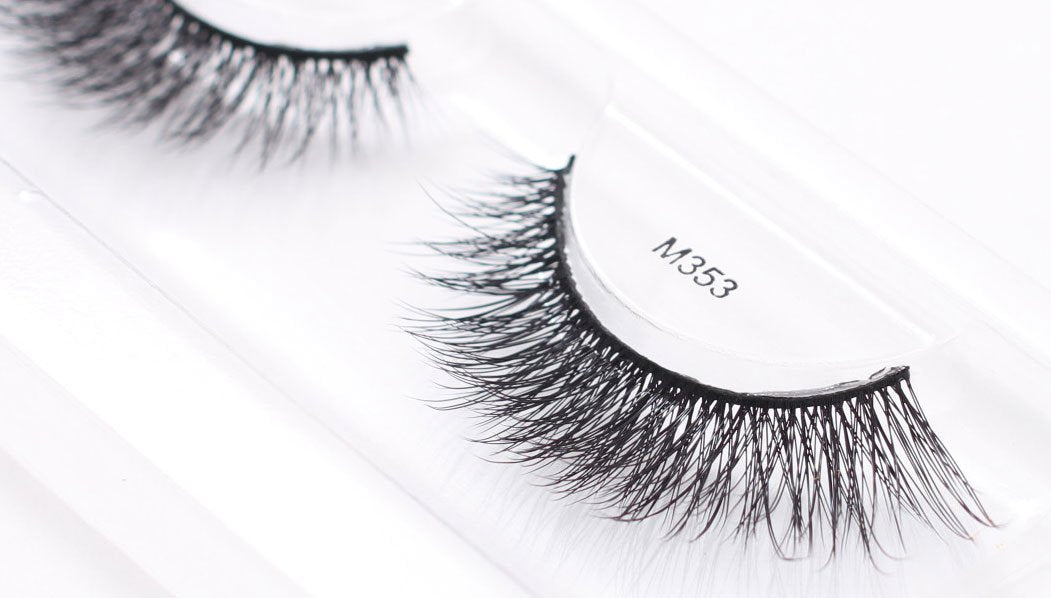 "4 Pairs" Miss Lash 100% Handmade Tapered 3D Volume lash M353