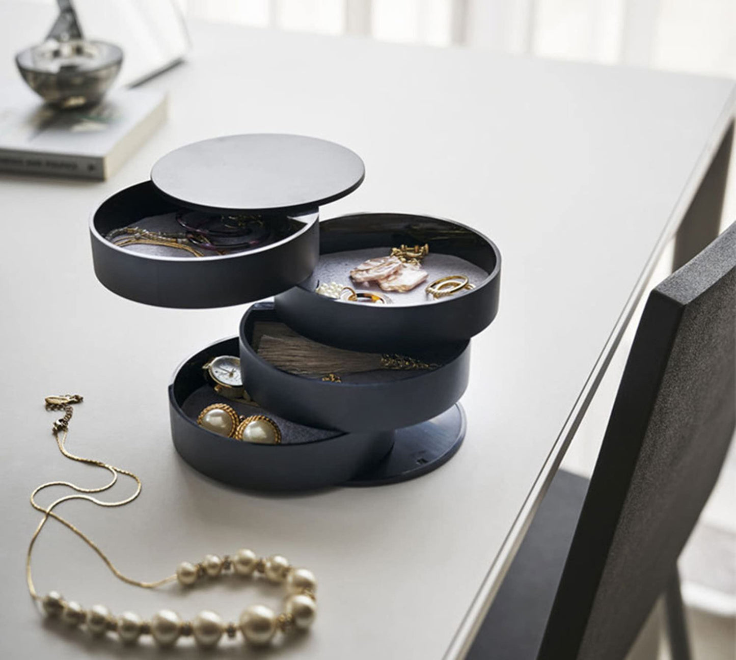 Maxbei Jewelry Organizer Case 360 Degree Round Rotating Jewelry Storage Box Necklace Bracelet Ring Earring Display Tray Holder