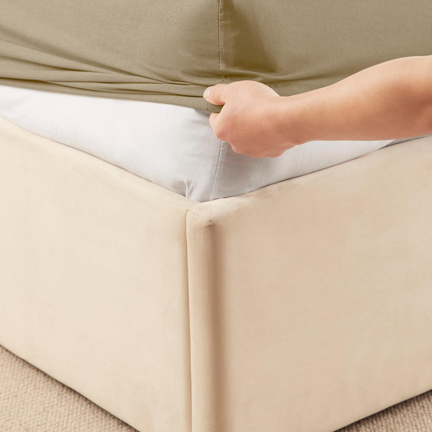 Hearth & Harbor 4 Piece Full Size Bed Sheets Set - 60% Microfiber, 40% Rayon Derived from Bamboo Sheets Full Size Set - Full Size Sheets Set Fits Up