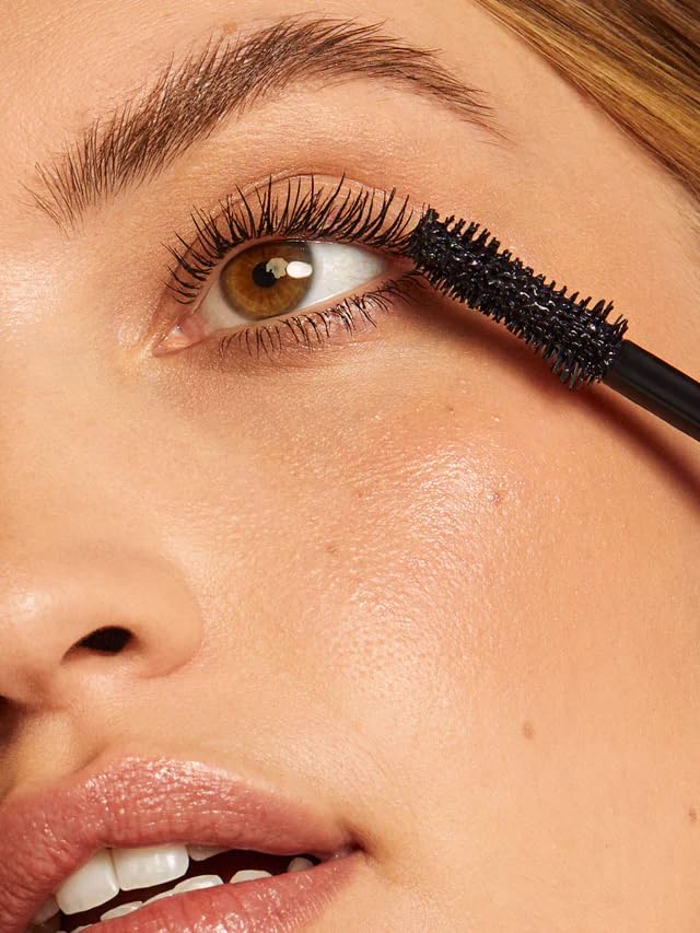 ILIA - Fullest Volumizing Mascara | Weightless, Buildable, Smudge + Flake-Free, Sensitive Eyes Safe | Full, Thick, Healthier Lashes | Non-Toxic