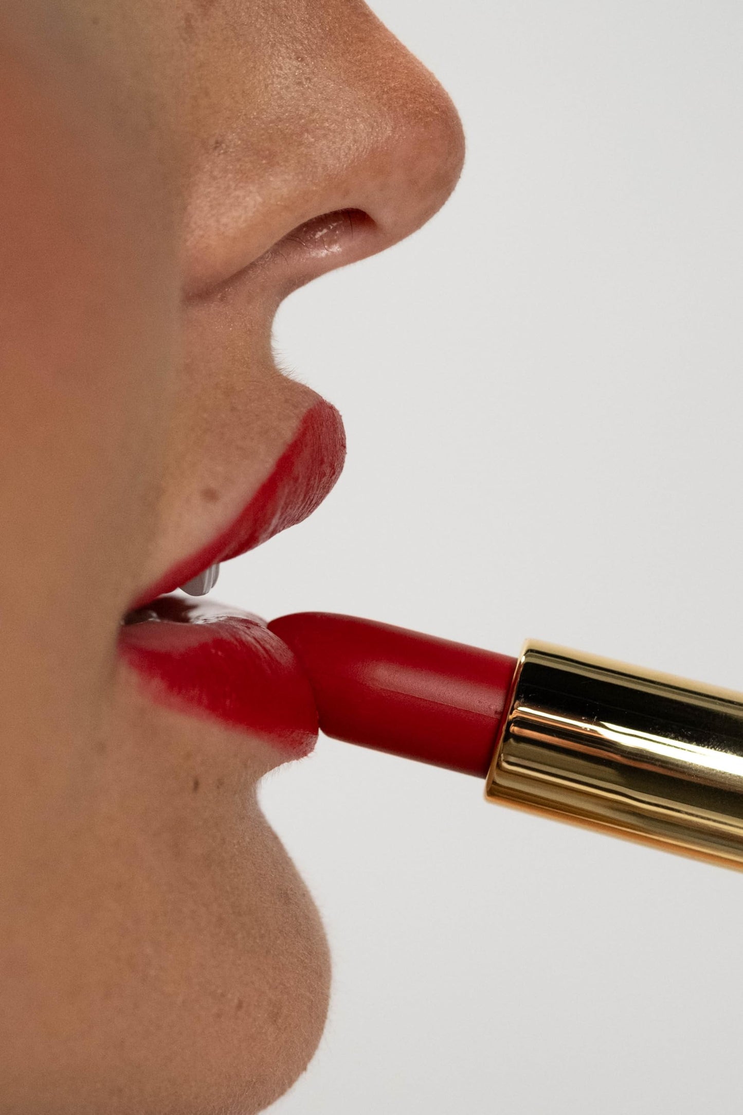 Got Lips? 2in1 Matte Lipstick & Liquid Lipgloss Lipstick - Richly Pigmented, Nourishing, Hydrating, Lightweight Velvety, Kissable, Anti-Smudging, Long