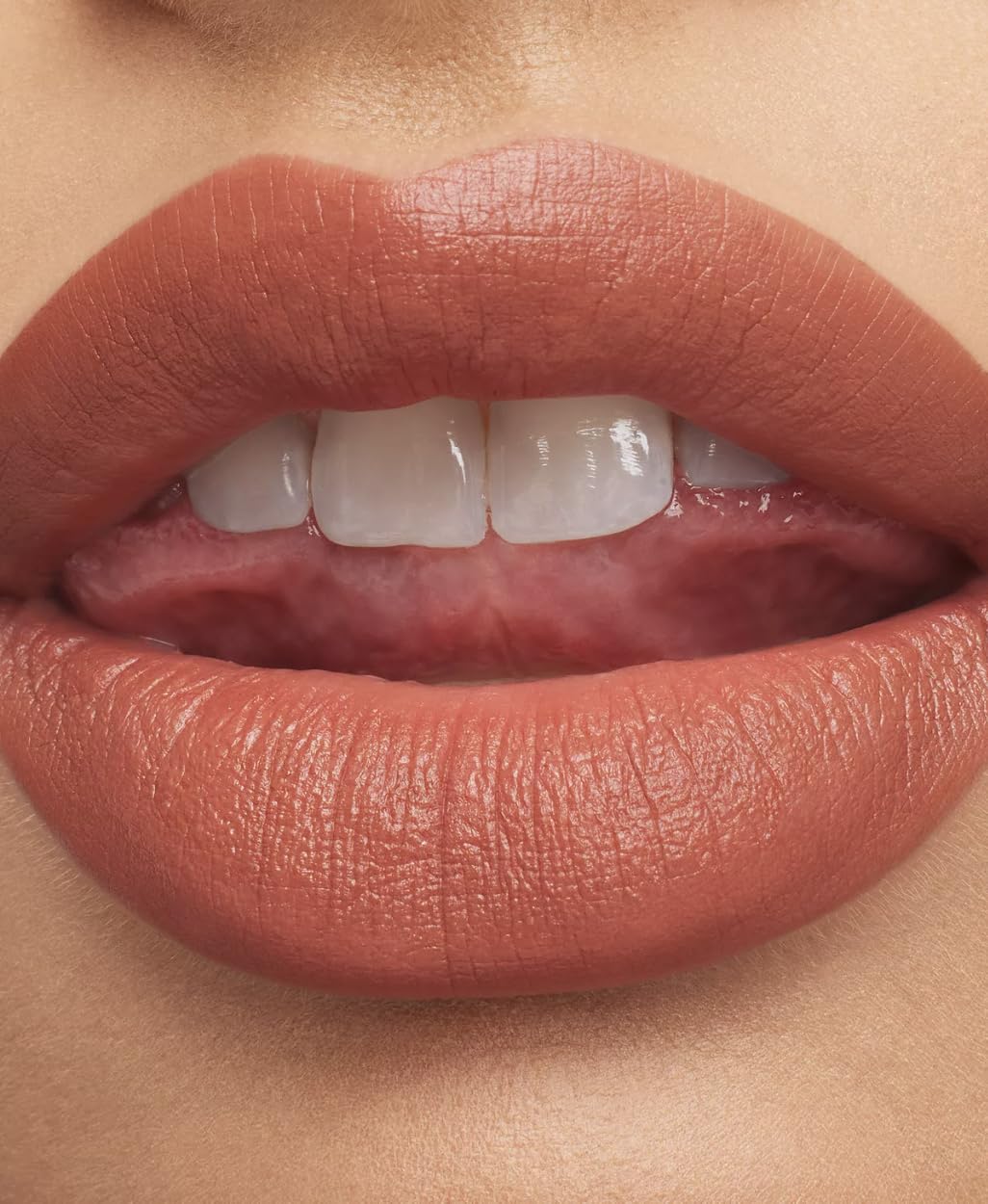 MAC Macximal Silky Matte Lipstick Taupe, Braun