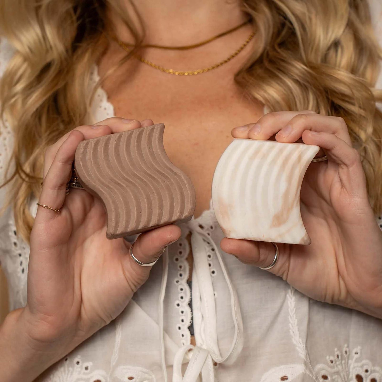 Bar and Bar Shampoo and Conditioner Bar Set - Bond + Repair - Strengthening Solid Hair Care Duo - Damaged Hair - Breakage Repair - Cashmere & Shea