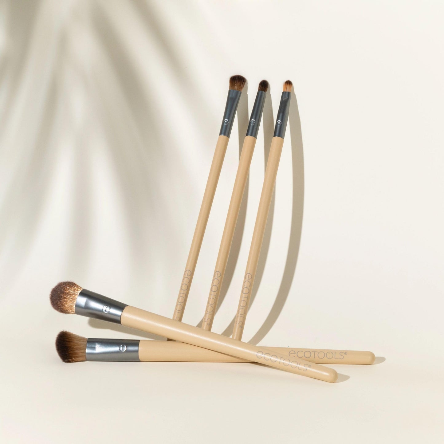 EcoTools Daily Defined Eye Brush Kit, Makeup Brushes For Liquid, Powder, & Cream Eyeshadow & Eyeliner Application, Eco-Friendly Eye Brushes, Synthetic