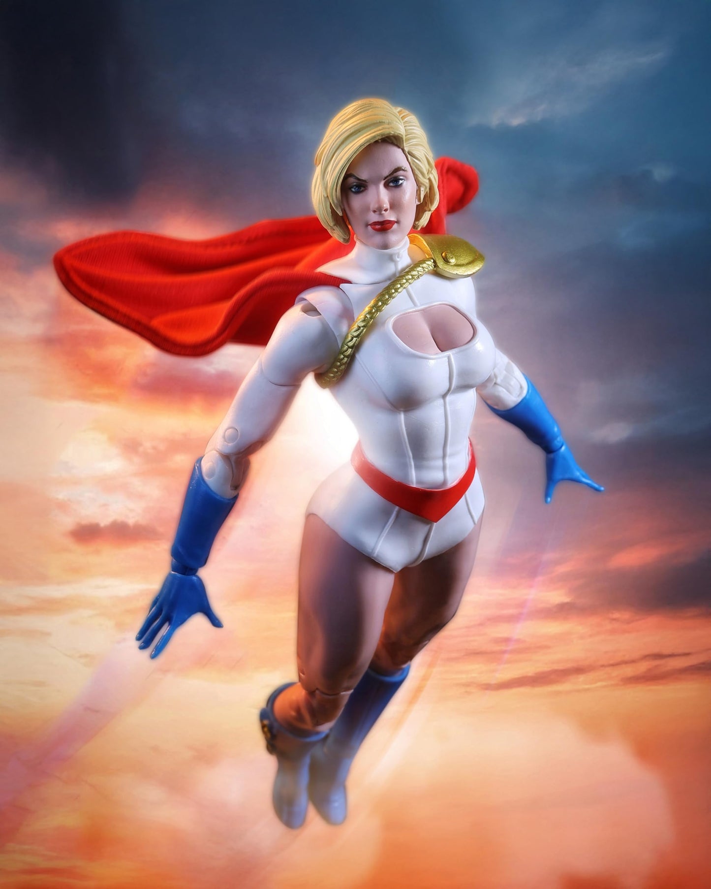 McFarlane Toys - DC Multiverse Power Girl (Power Girl: Reborn) 7in Action Figure McFarlane Collector Edition #31