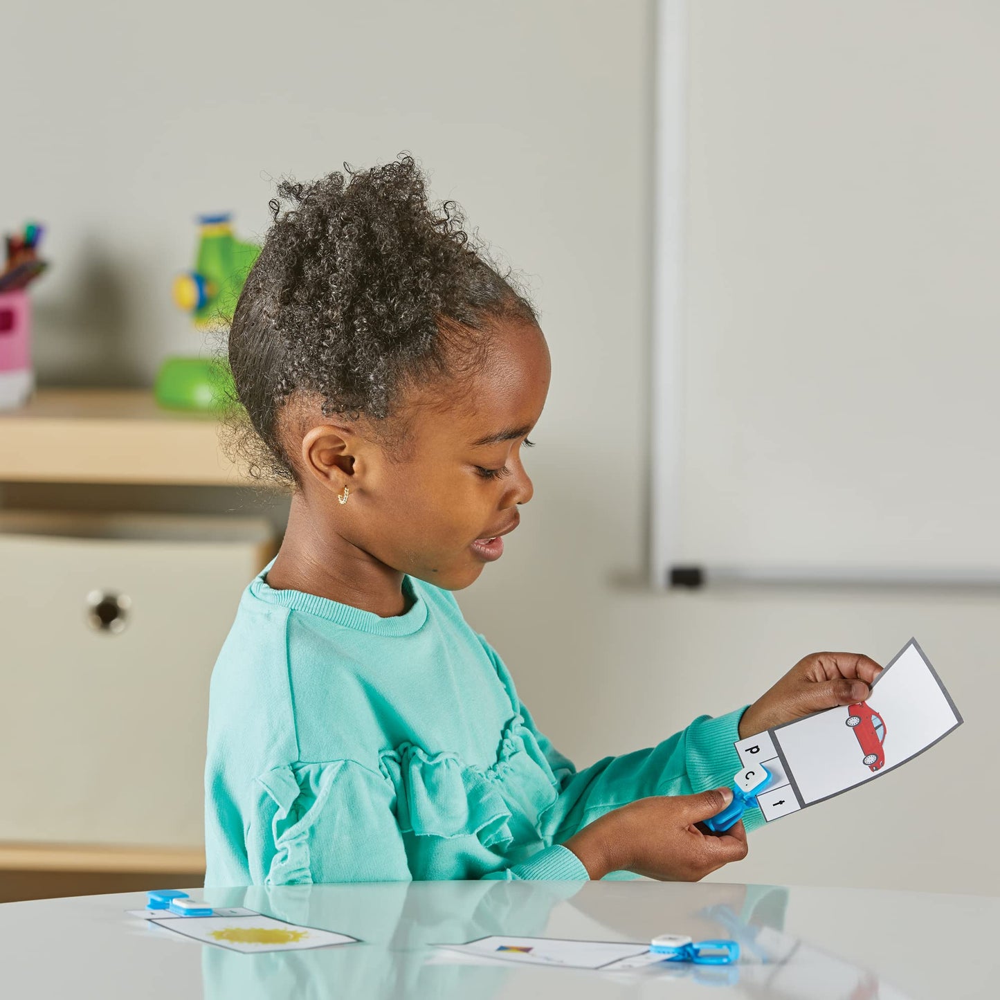 hand2mind Learn My Letters Fine Motor Clips – Alphabet Learning Toy for Toddlers & Preschoolers, Pincer Grasp Activity & Reading Manipulative