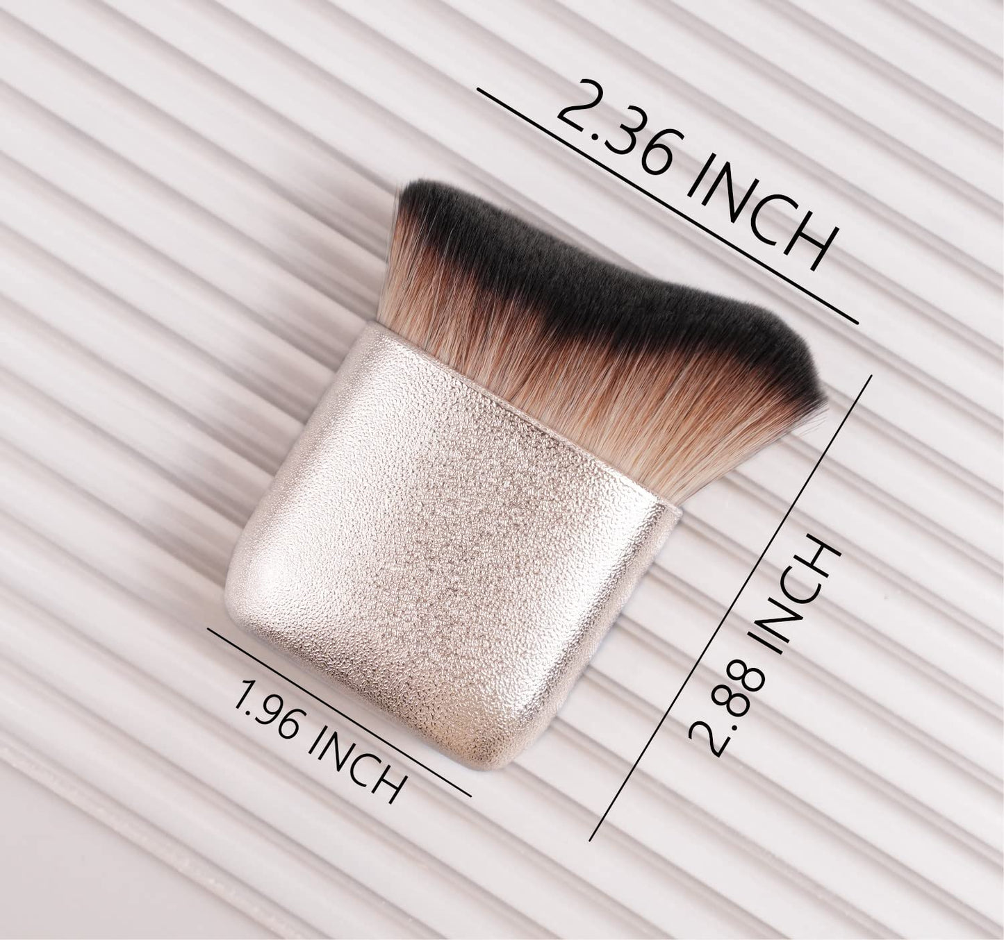 Self Tanner Brush GOERTI Body Makeup Brush for Flawless Leg Makeup, Kabuki Foundation Makeup Brush for Face & Body, Full Coverage Tanning Blend