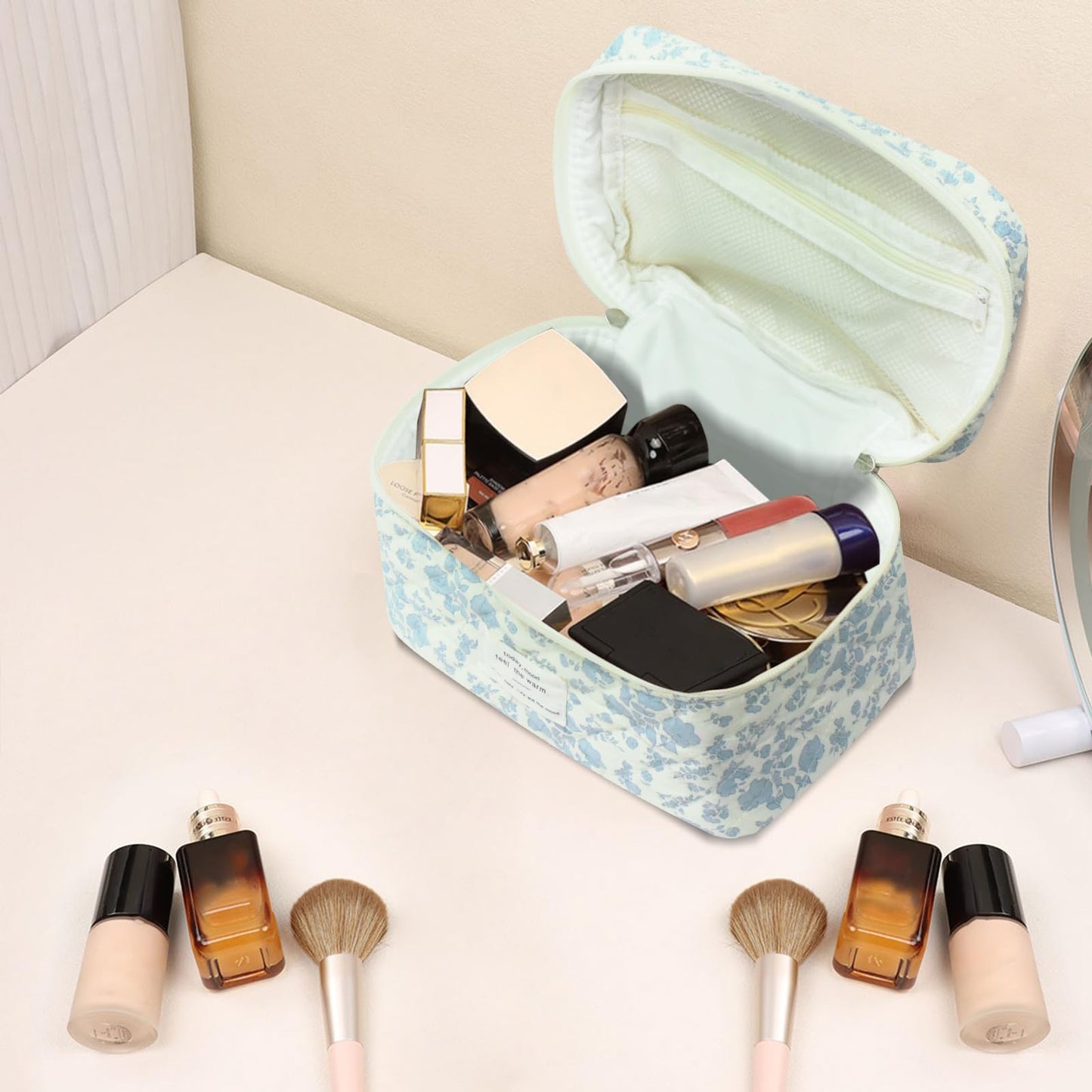 Large Makeup Bag – Floral Coquette Aesthetic Cosmetic Pouch for Women & Girls, Cute Travel Toiletry Organizer Bag (BDLH)
