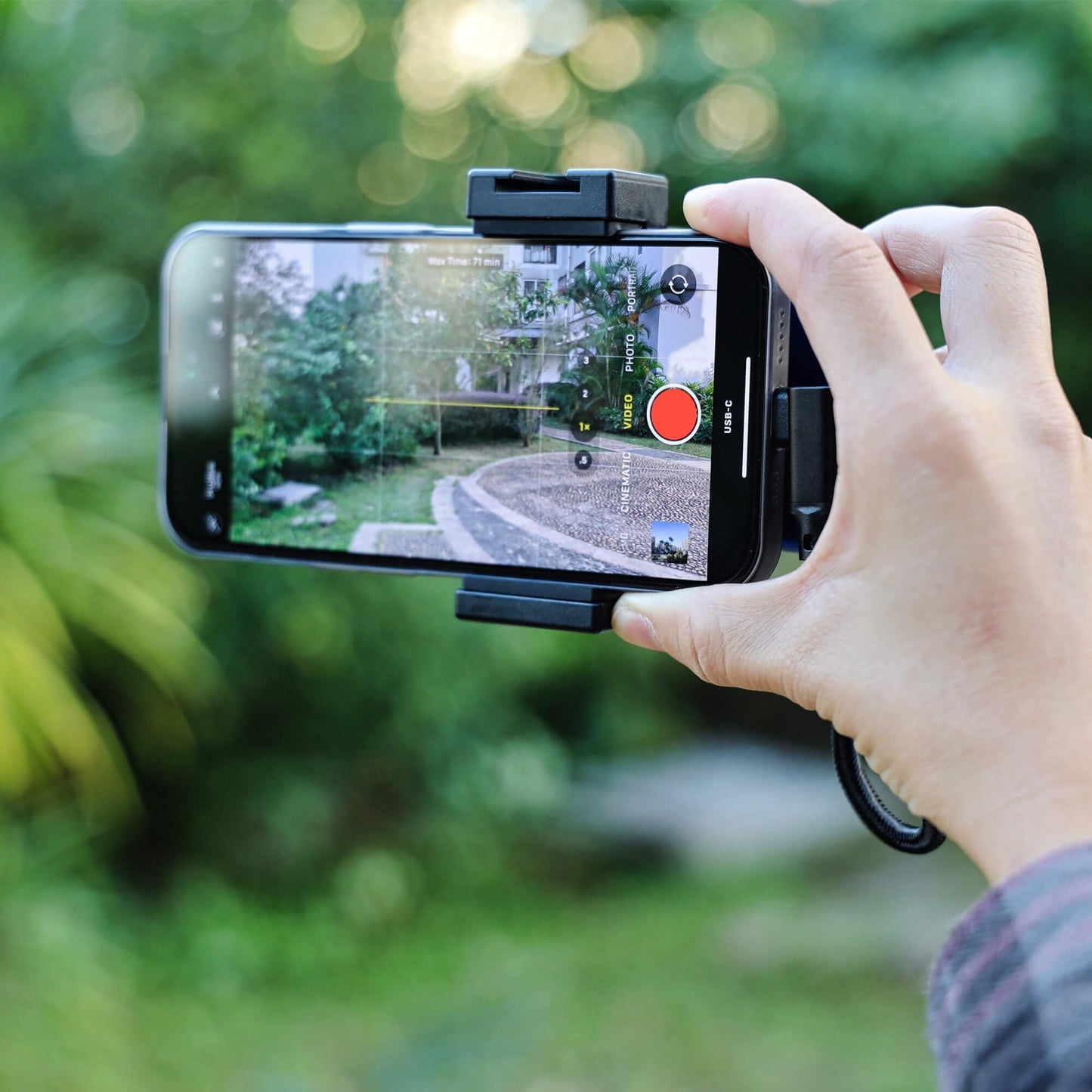 POWRIG SSD Holder for iPhone 16/15 Pro Max, 16/15 Pro SSD Mount with USB C to USB-C Cable, External SSD T9 T7 T5 for Video Shooting