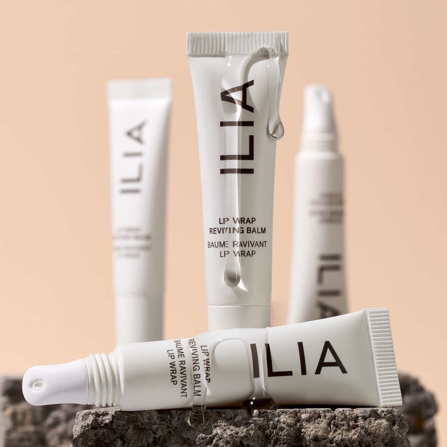 ILIA - Lip Wrap Reviving Balm | Hydtrate, Smooth, Plump | Barrier-Building with Hyaluronic Acid + Sea Succulent | Gluten + Silicone-Free | Non-Toxic
