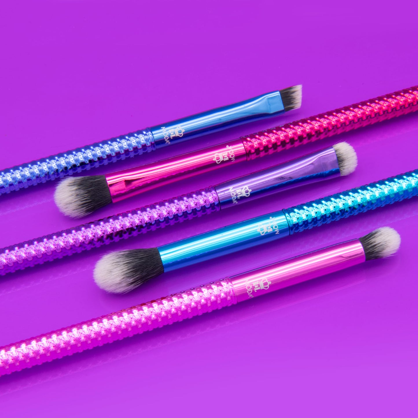 MODA Pro 5pc Deluxe Eye Makeup Brush Kit, Includes - Shader, Crease, Detail, Smudger, and Liner Brushes (Multi-Colored Metallic)