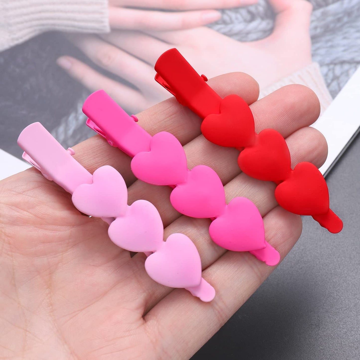 Valentine’s Day Hair Clips Matte Cupid Heart Bright-coloured Hairpins for Women Girls Sweet Romantic Trio Love Alligator Clips Barrettes Pretty