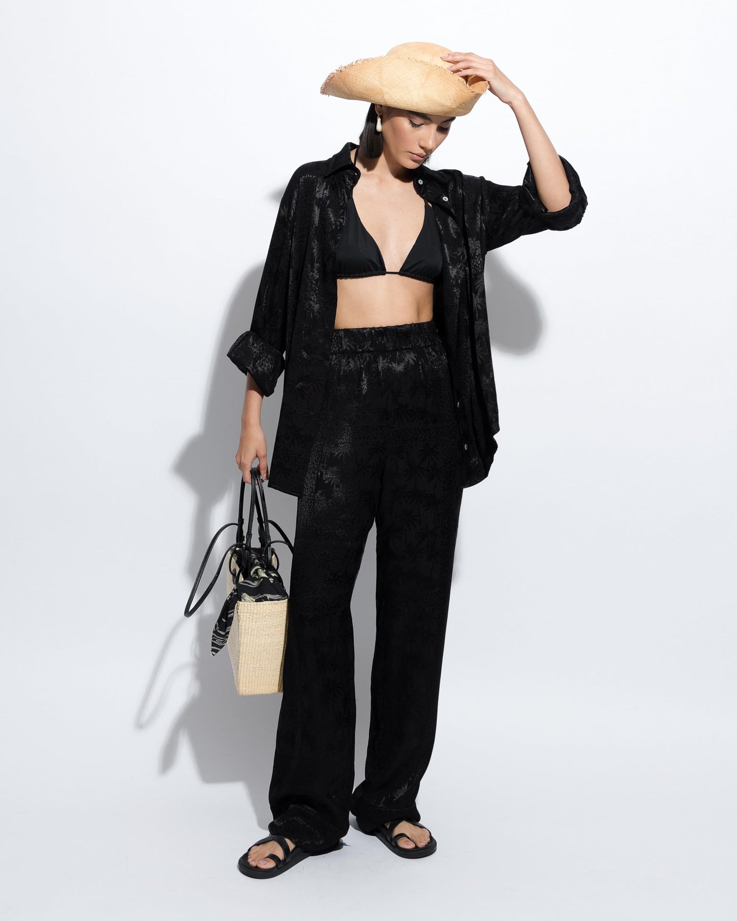 Sensi Studio, Canasta With Leather Handle With Inner Lining, Natural Straw / Black Leather Handles / Japanese Taupe Print Lining