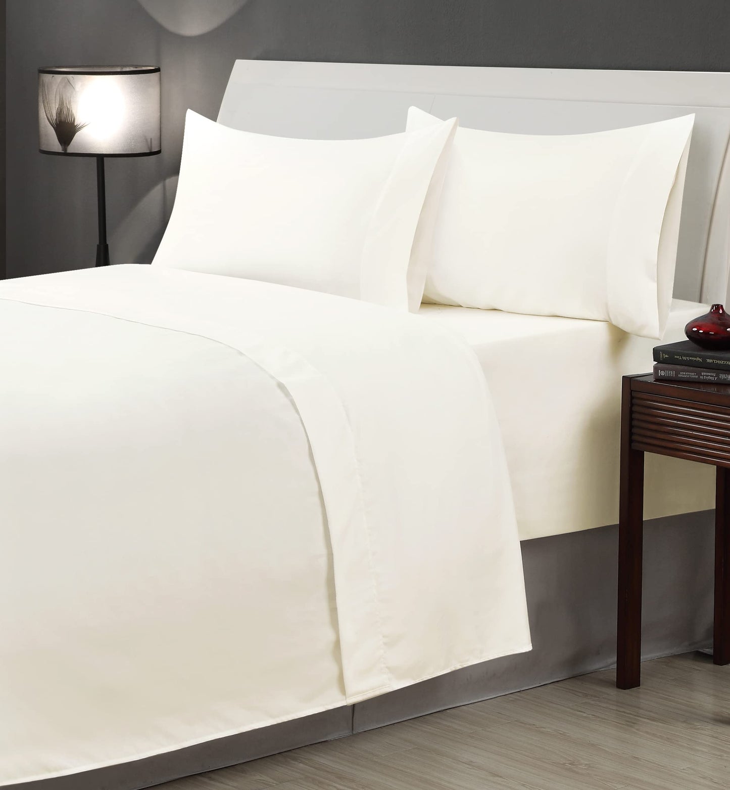 Harper Lane Solid White 4-Piece Sheet Set Queen