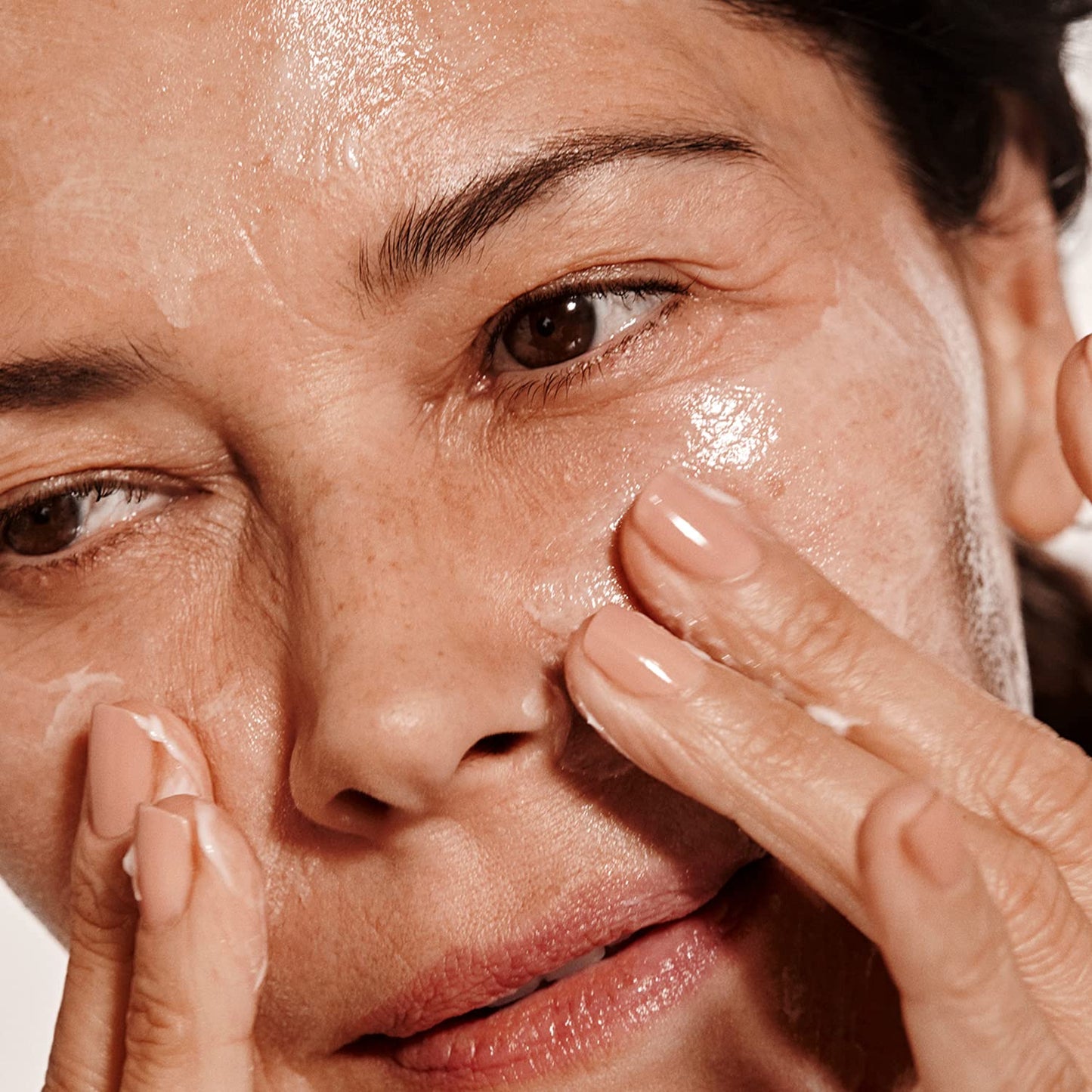Versed The Shortcut Overnight Facial - Leave-on Gentle Exfoliating Treatment with Lactic and Glycolic Acid to Rejuvenate and Hydrate Skin - Vegan (0.5