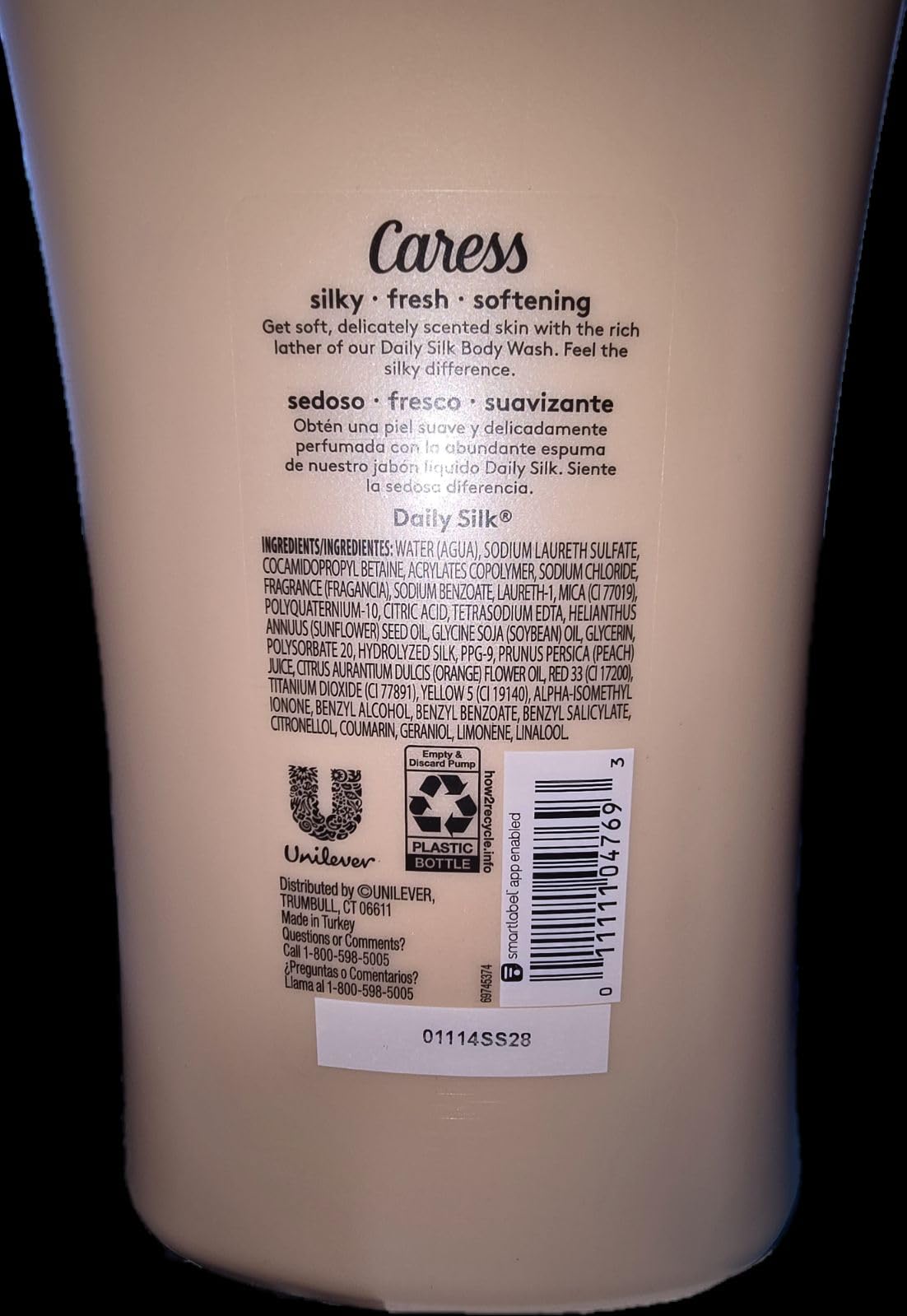 Caress Daily Silk, White peach and Orange blossom scent for noticable silking, solf skin, moisturizing body wash 30 oz