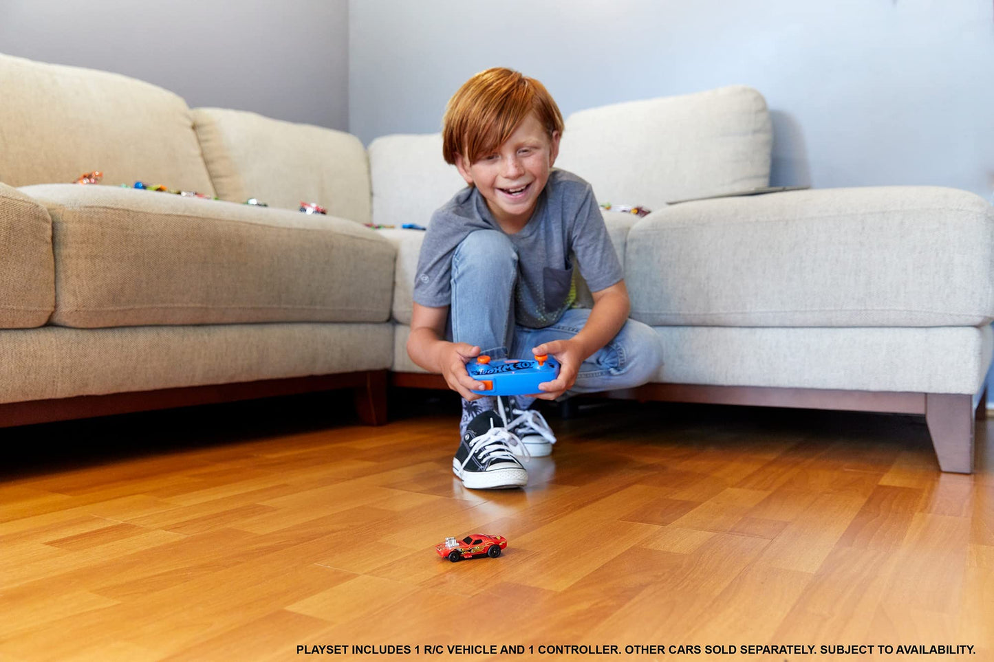 Hot Wheels RC Car, Remote-Control Rodger Dodger in 1:64 Scale, Race On and Off Track, Includes Track Adapter