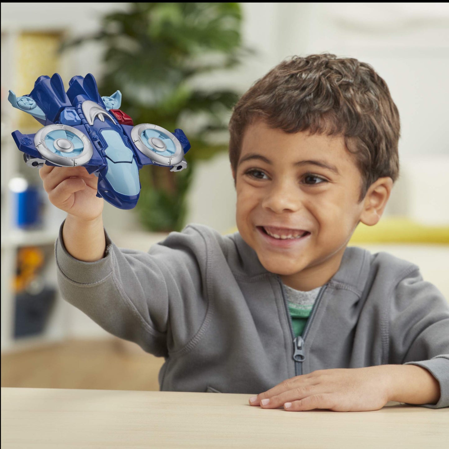 Transformers Playskool Heroes Rescue Bots Academy Whirl The Flight-Bot Converting Toy, 4.5-Inch Action Figure, Toys for Kids Ages 3 and Up