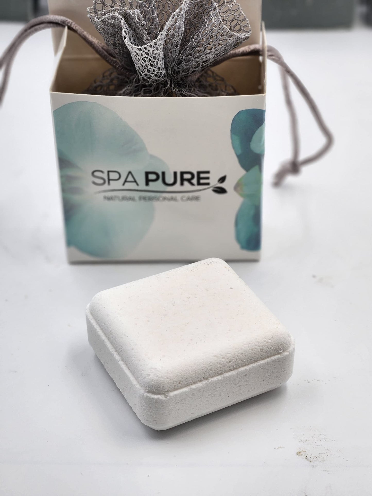 Essential Oil Shower Steamers XL with mesh Shower Steamer Bag and Glossy Laminate Box. (Blues Relief)