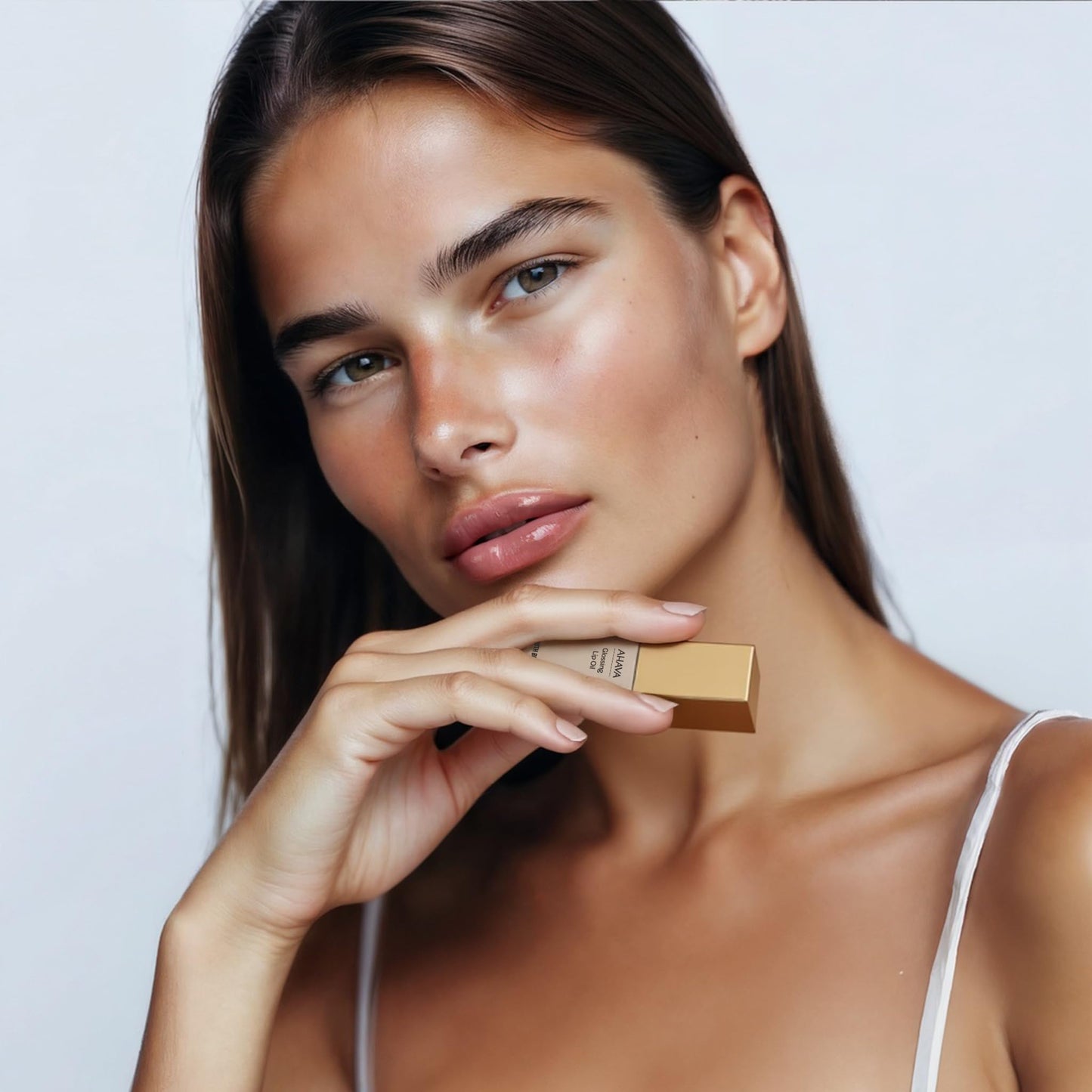 Ahava Glossing Lip Oil 6ml - Hydrating & Nourishing Lip Treatment with Dead Sea Minerals, Jojoba Oil & Date Extract - Protects Against Dryness
